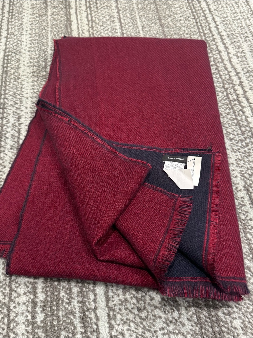 Banana Republic Factory double-faced reversible fringe scarf in a rich burgundy